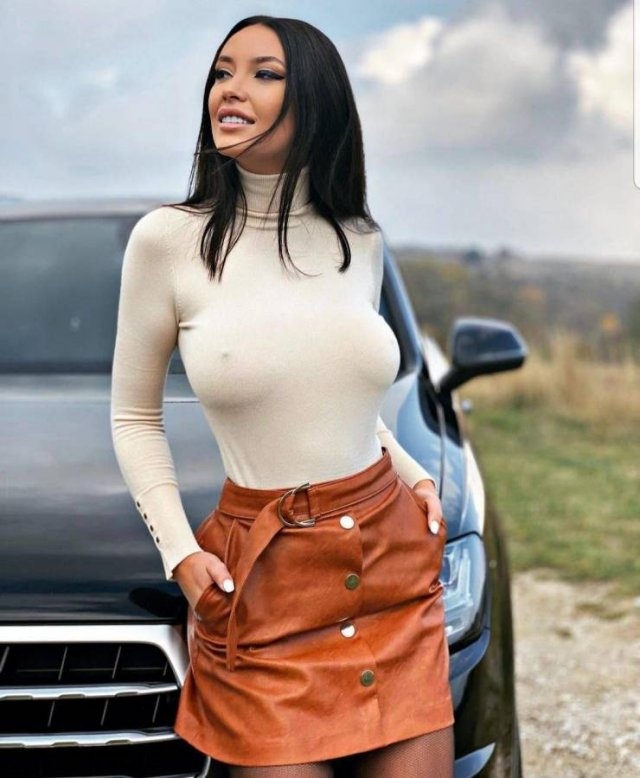 braless44_077