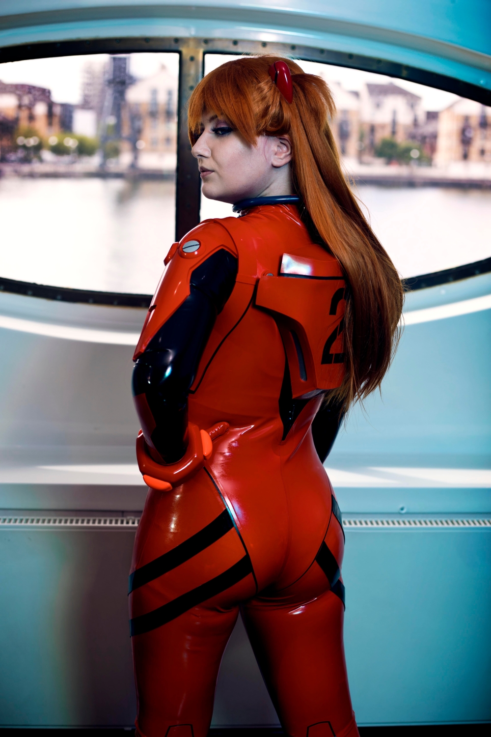 girlsinlatexleather20_054