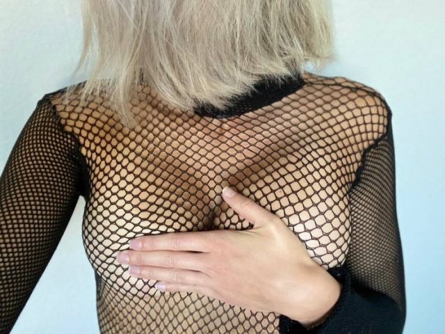 girlslacefishnet16_048