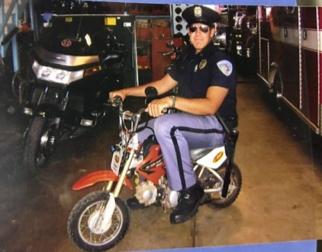 policeallovertheworld_017