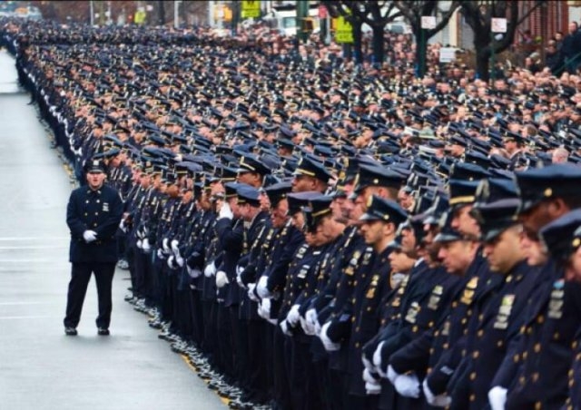 policeallovertheworld_035