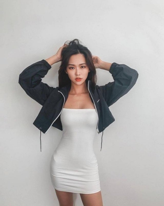 tightdresses20_029