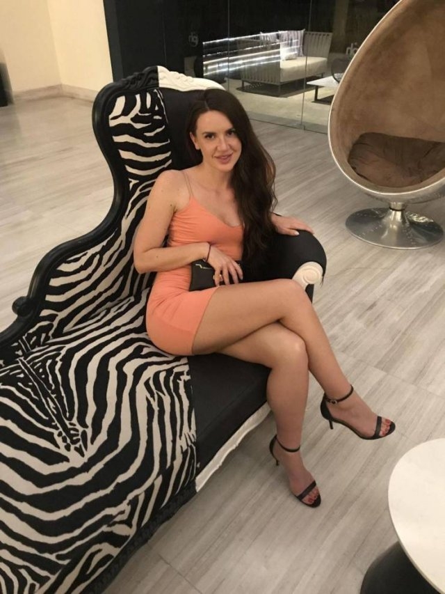 tightdresses20_041