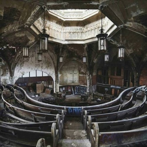 abandonedplaces14_012