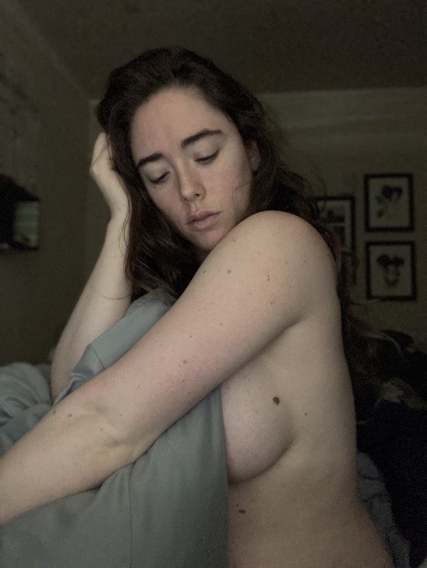 braless50_054