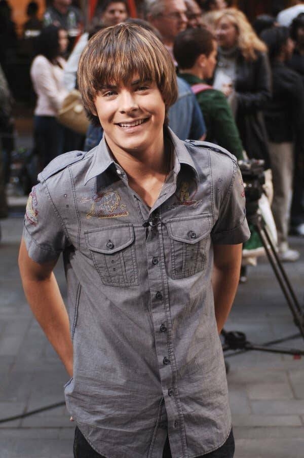 celebritiesage19_045