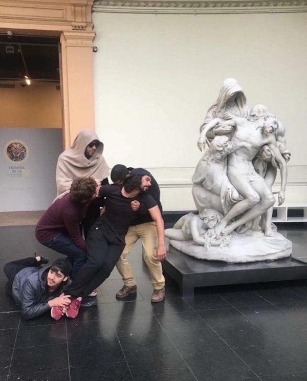 funnysculpturephotos_003