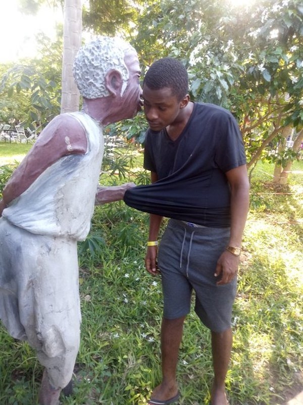 funnysculpturephotos_019