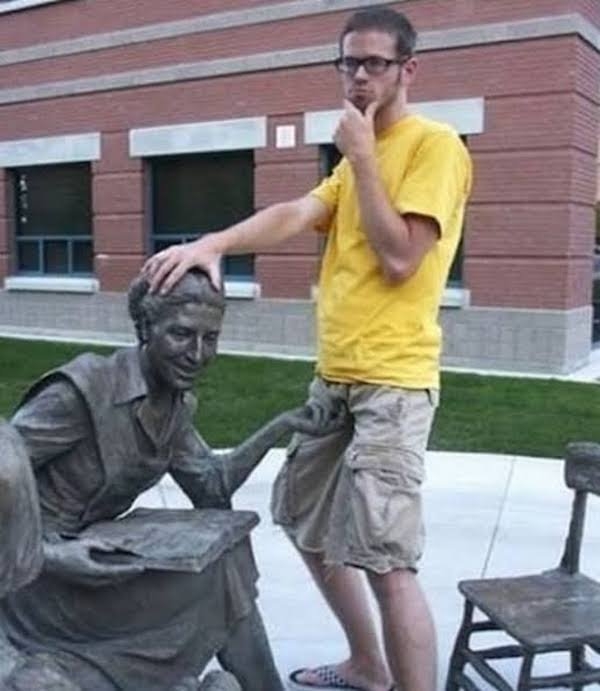 funnysculpturephotos_031