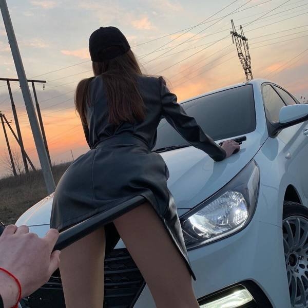 girlsinlatexleather24_013