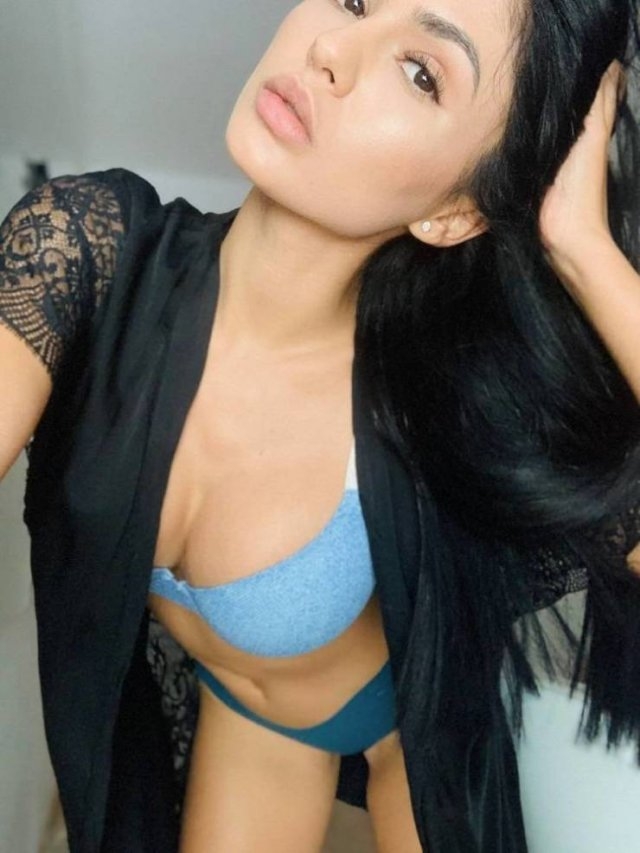 girlslacefishnet20_033