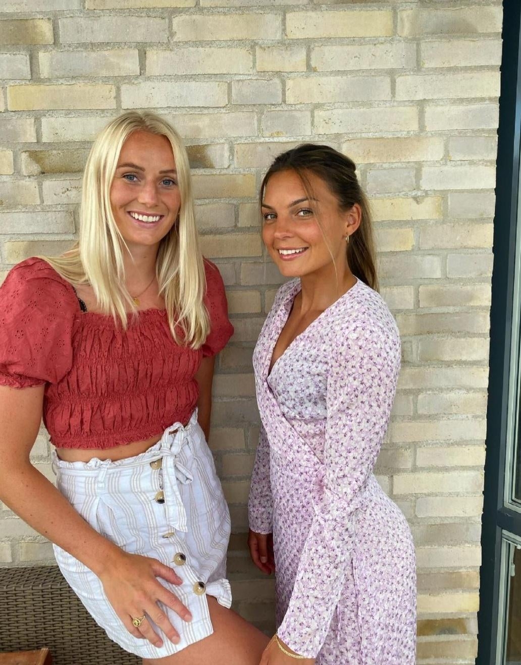 moregirlsbetter11_064