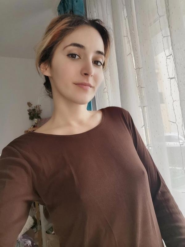 braless51_057