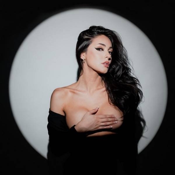 handbras17_059