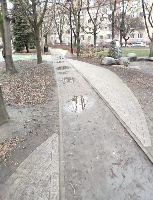 strangedesigns18_004