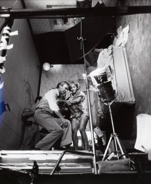 behindnightmareonelmstreet_005