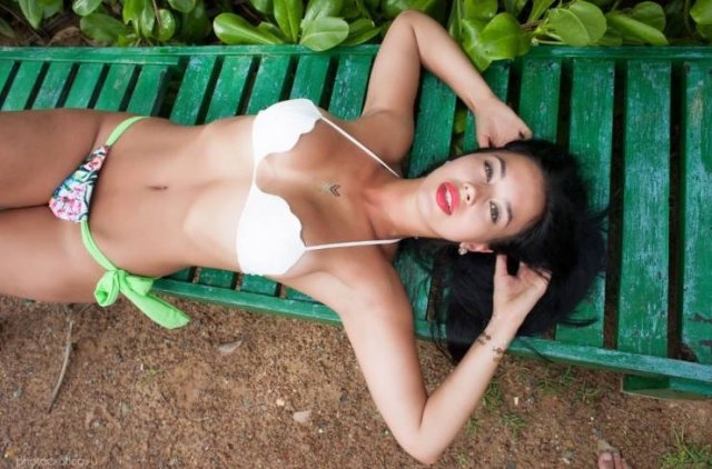 bikinigirls63_063