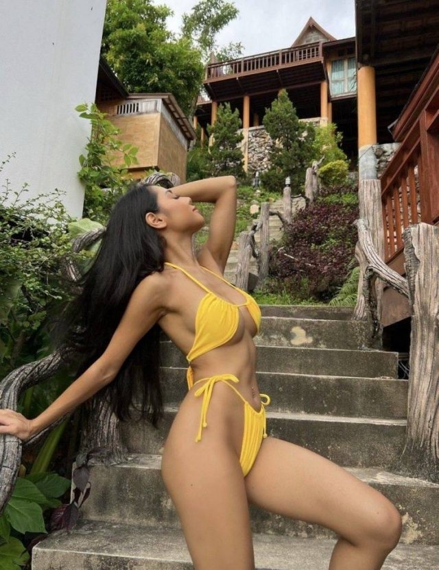 bikinigirls63_064
