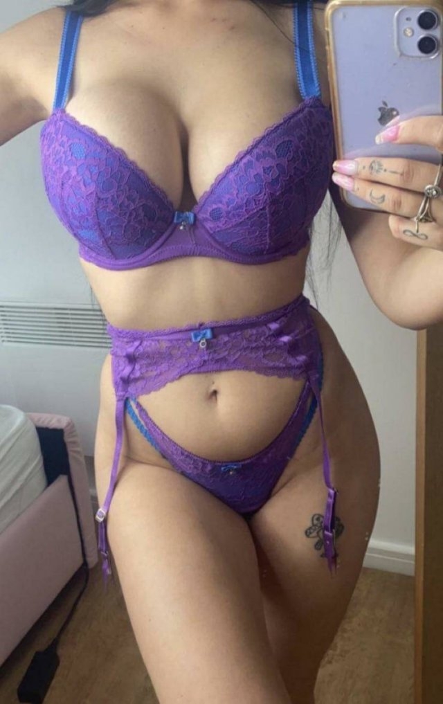 busty128_066