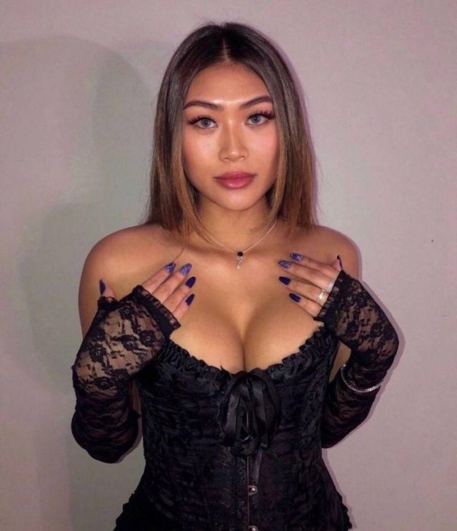 girlsincorsets15_063