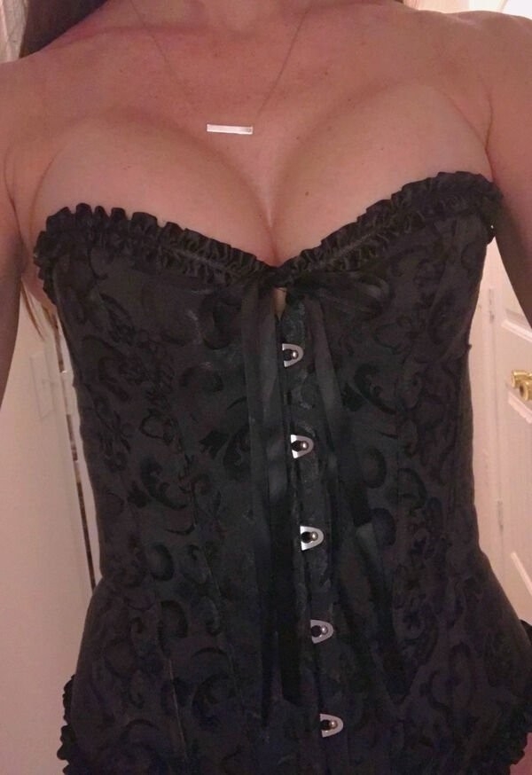 girlsincorsets16_049