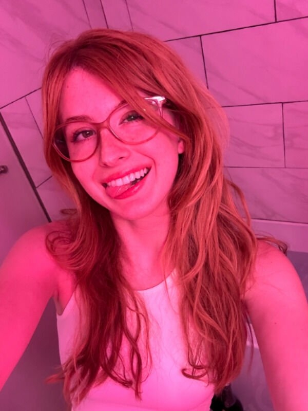 girlswithglasses18_038