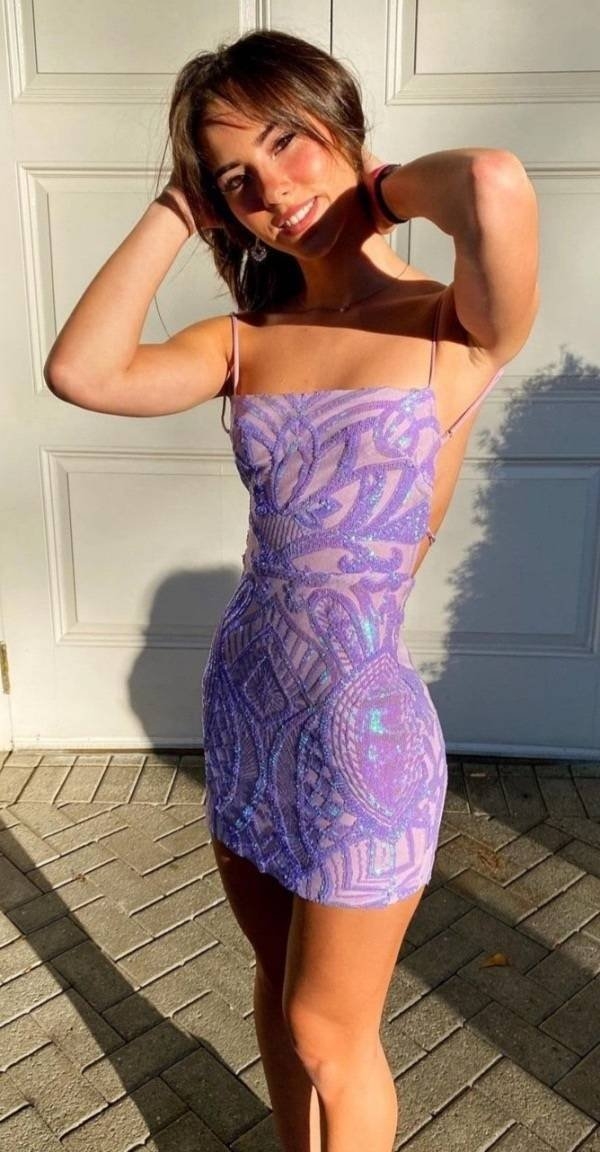 tightdresses25_056