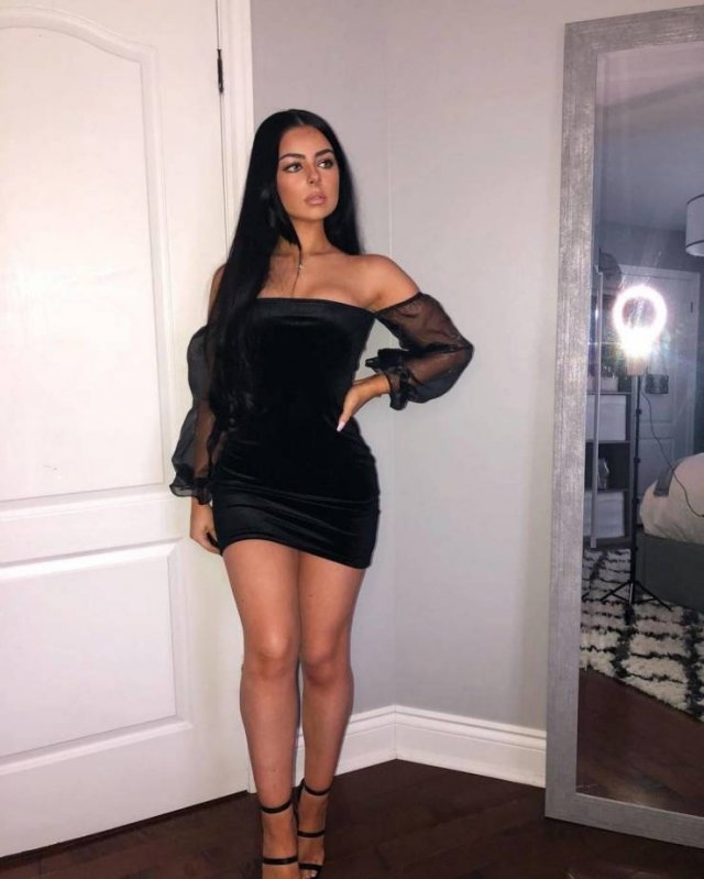 tightdresses27_030