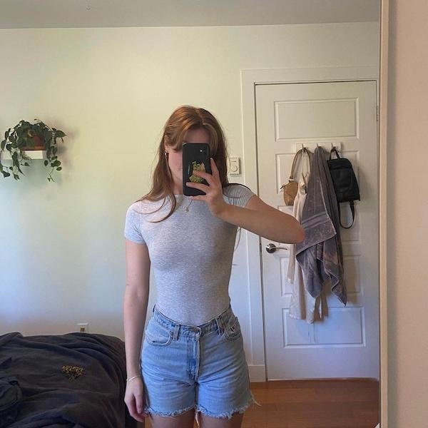 braless61_018