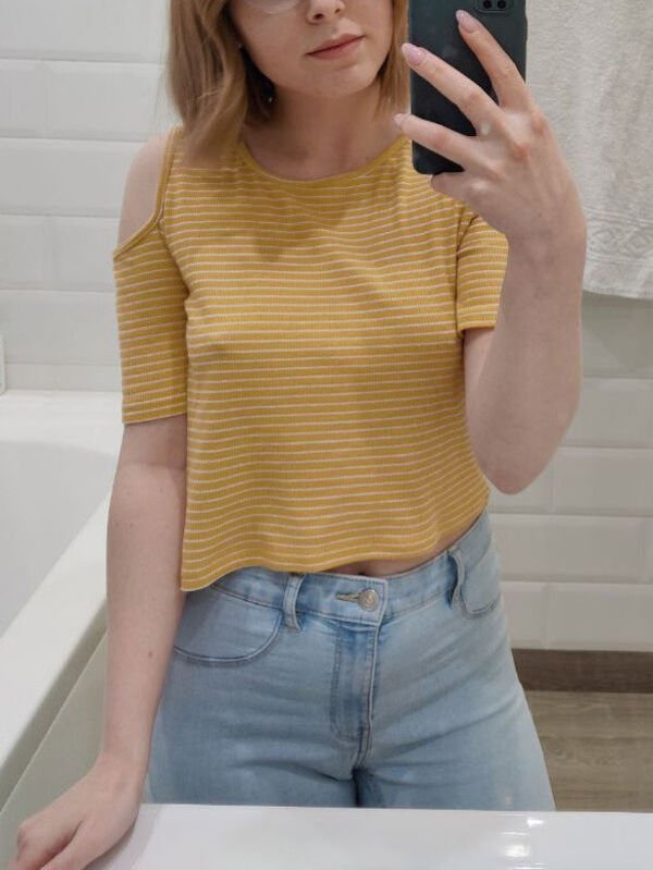 braless61_021