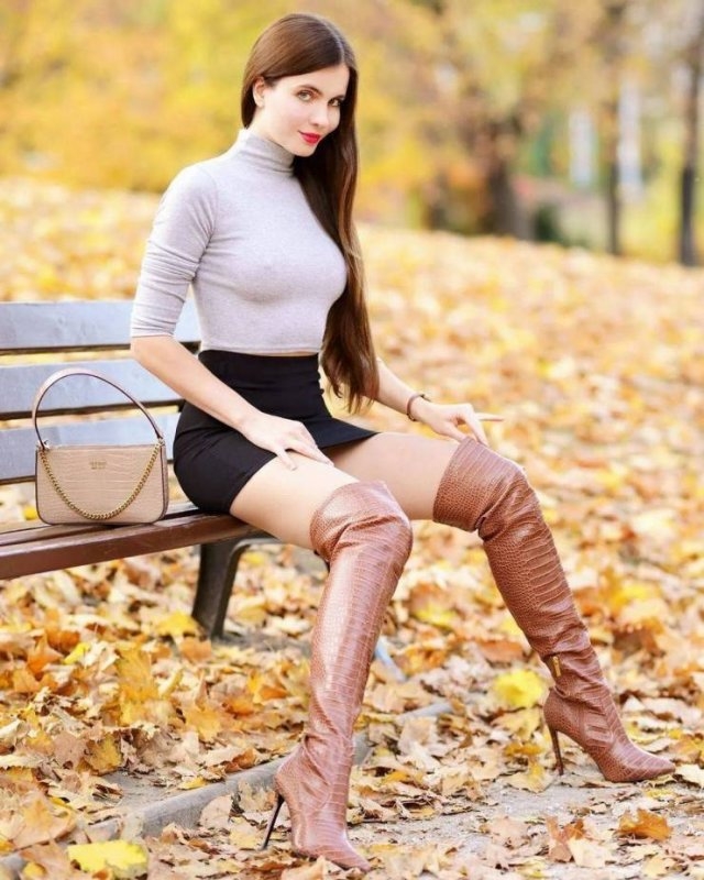 braless61_059