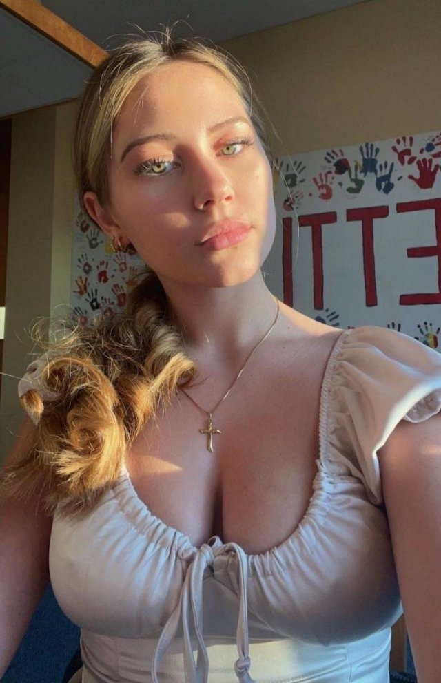 braless62_033