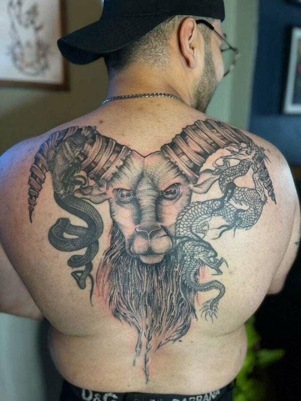 interestingtattoos11_019