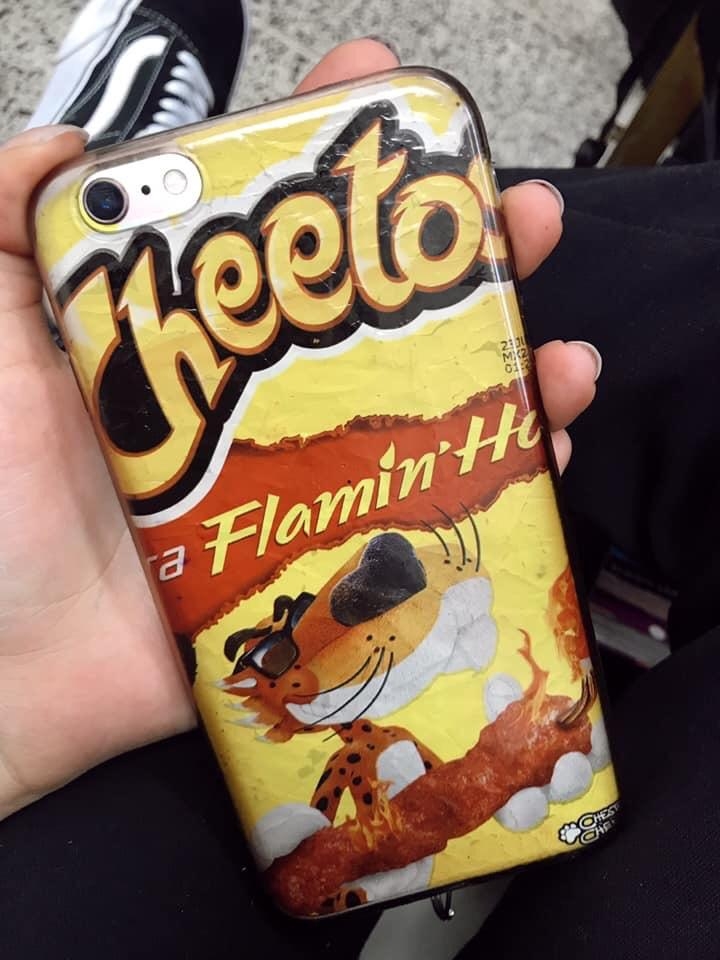 oddphonecases_008