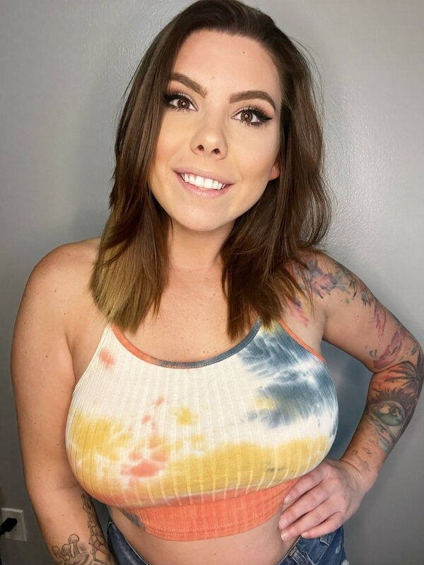 brunettes11_013