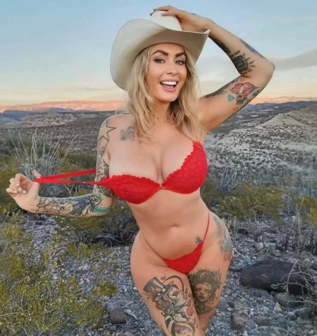 busty134_062