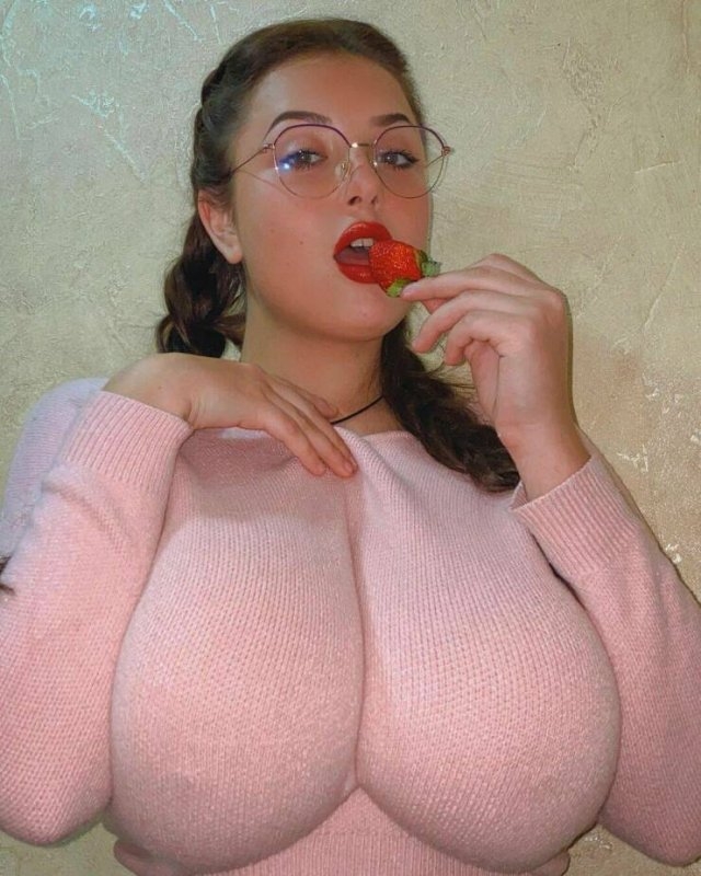 busty136_056