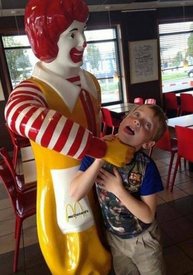 funwithstatues_010