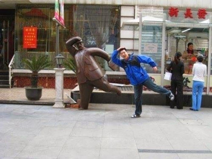 funwithstatues_036