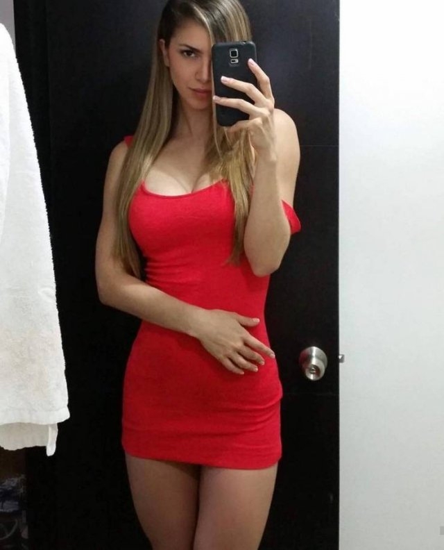 tightdresses33_064