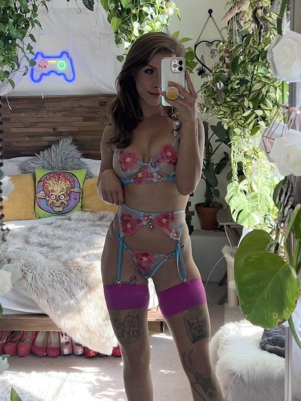 tugginggirls11_019