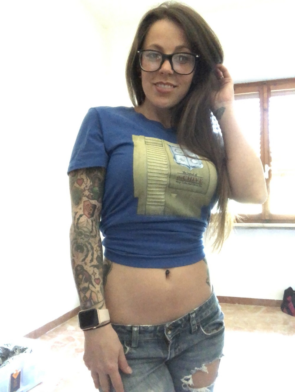 girlswithglasses22_045
