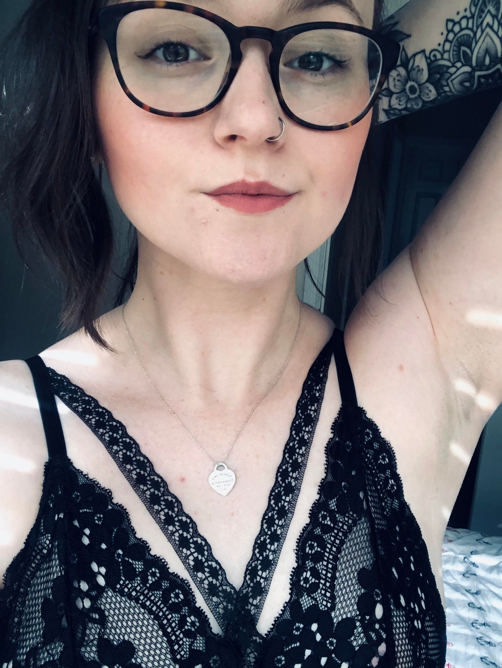 girlswithglasses22_055