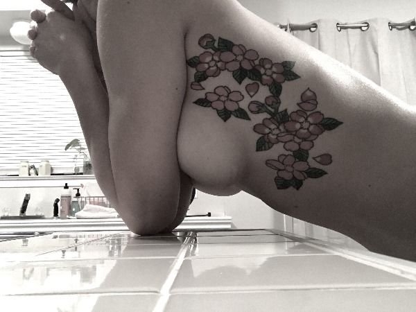 sideboob43_017