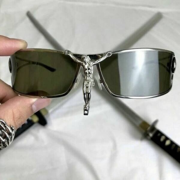 strangedesigns26_003