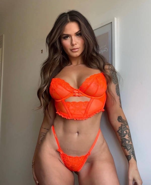 girlslingerie88_047