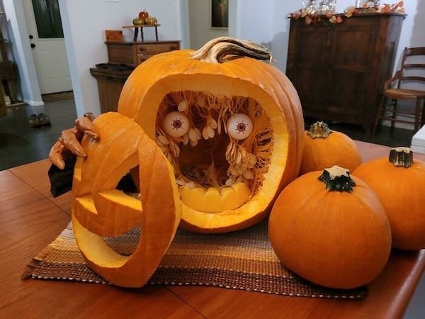 pumpkincarving_032