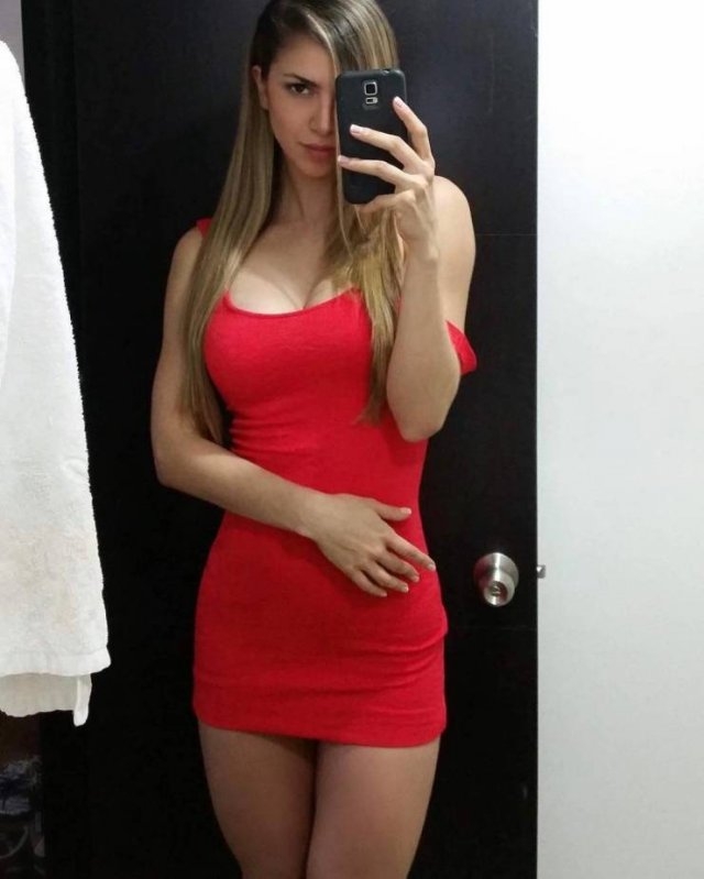 tightdresses41_069