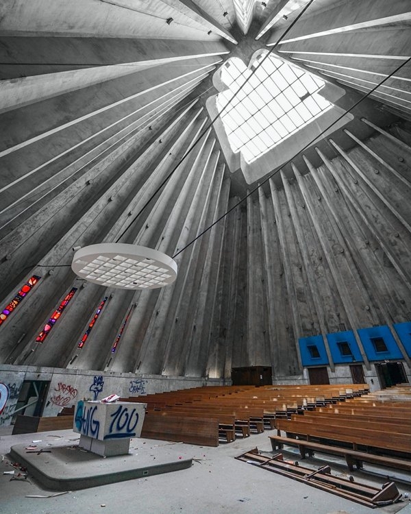 abandonedplaces23_030