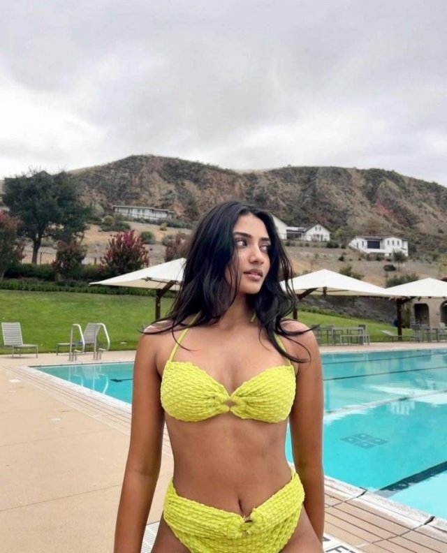 bikinigirls80_027